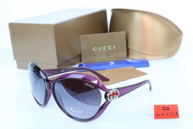 GUCCl Boutique Sunglasses 101